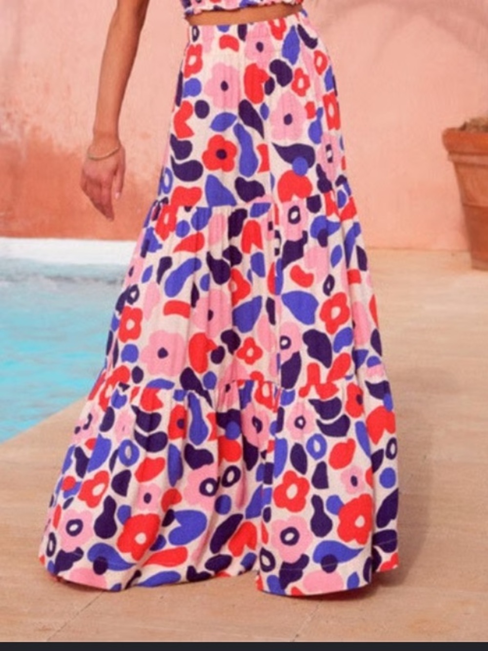 Mister Zimi Mia maxi skirt in Geranium size 4 US abstract floral blue pink red